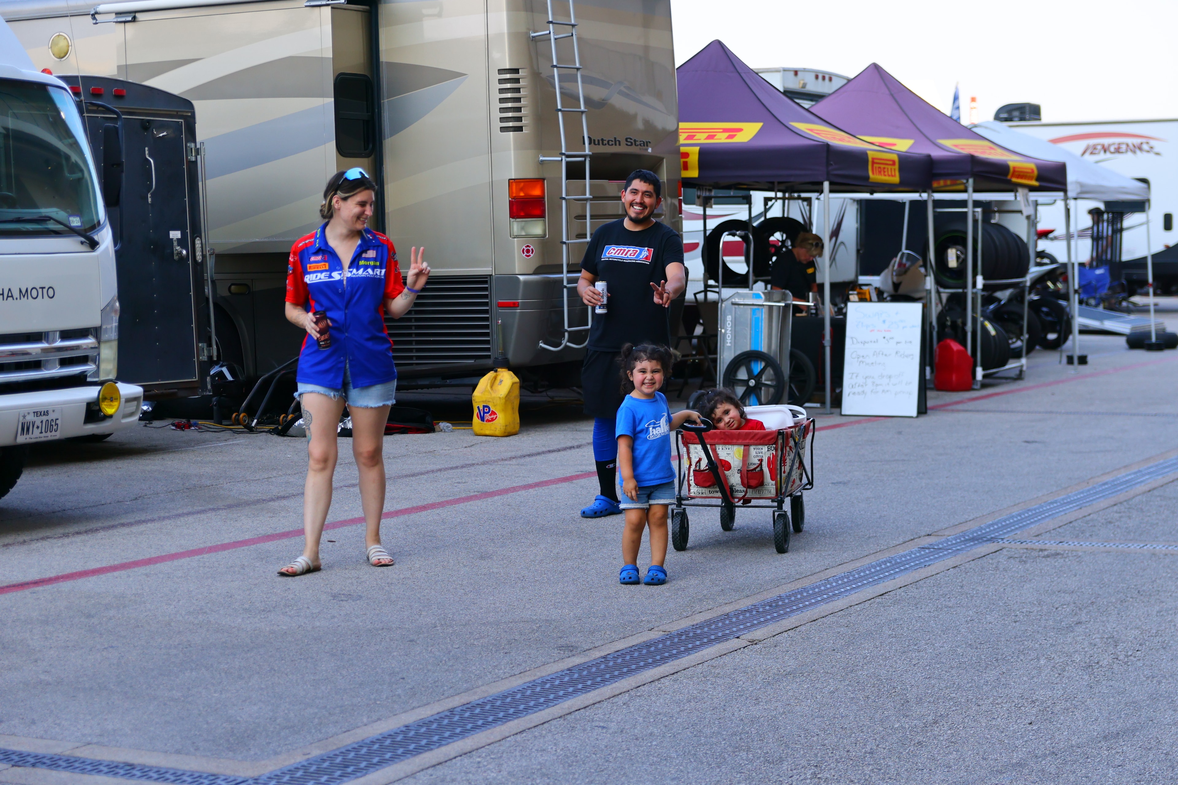 Rider reaching out to CMRA team